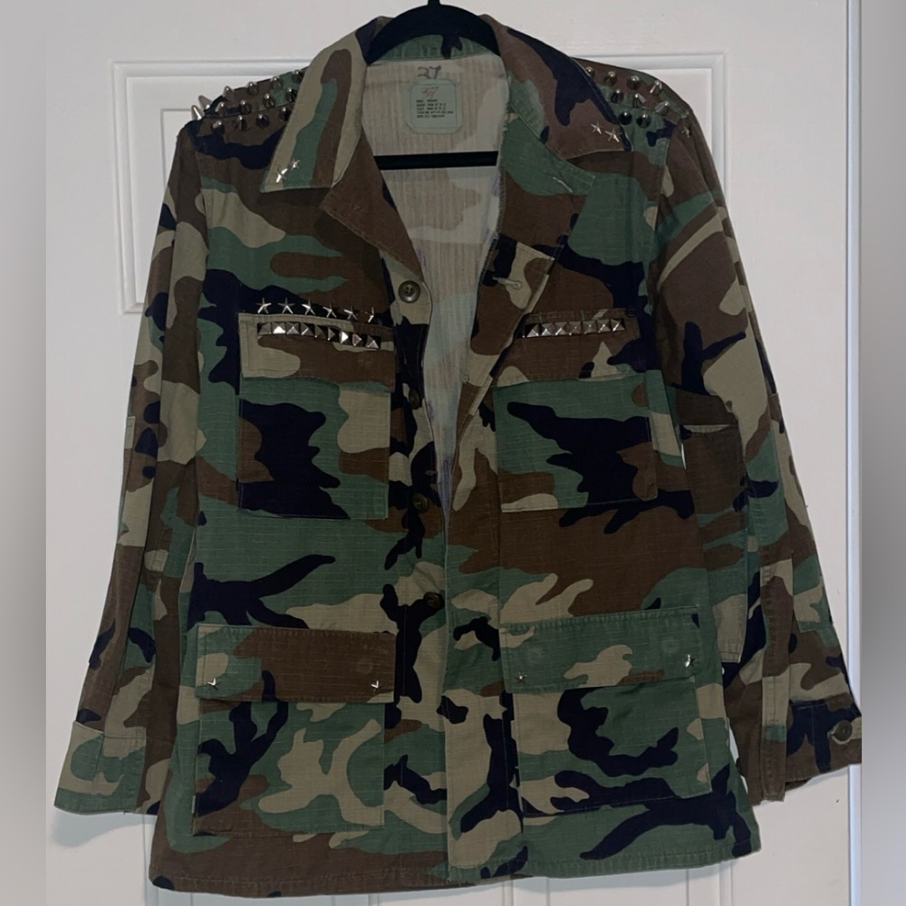 Camouflage Studded Women's Jacket
